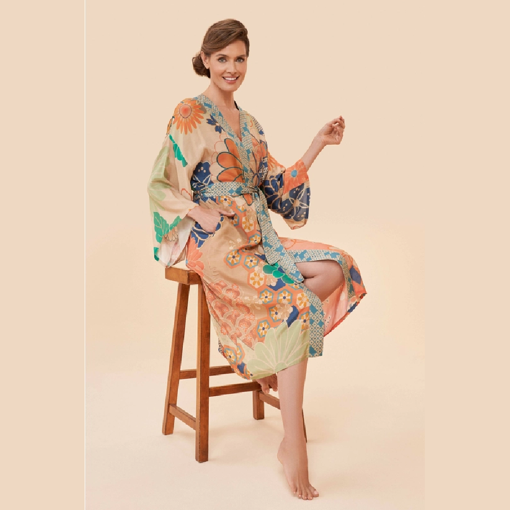 70_s-Floral-Kimono