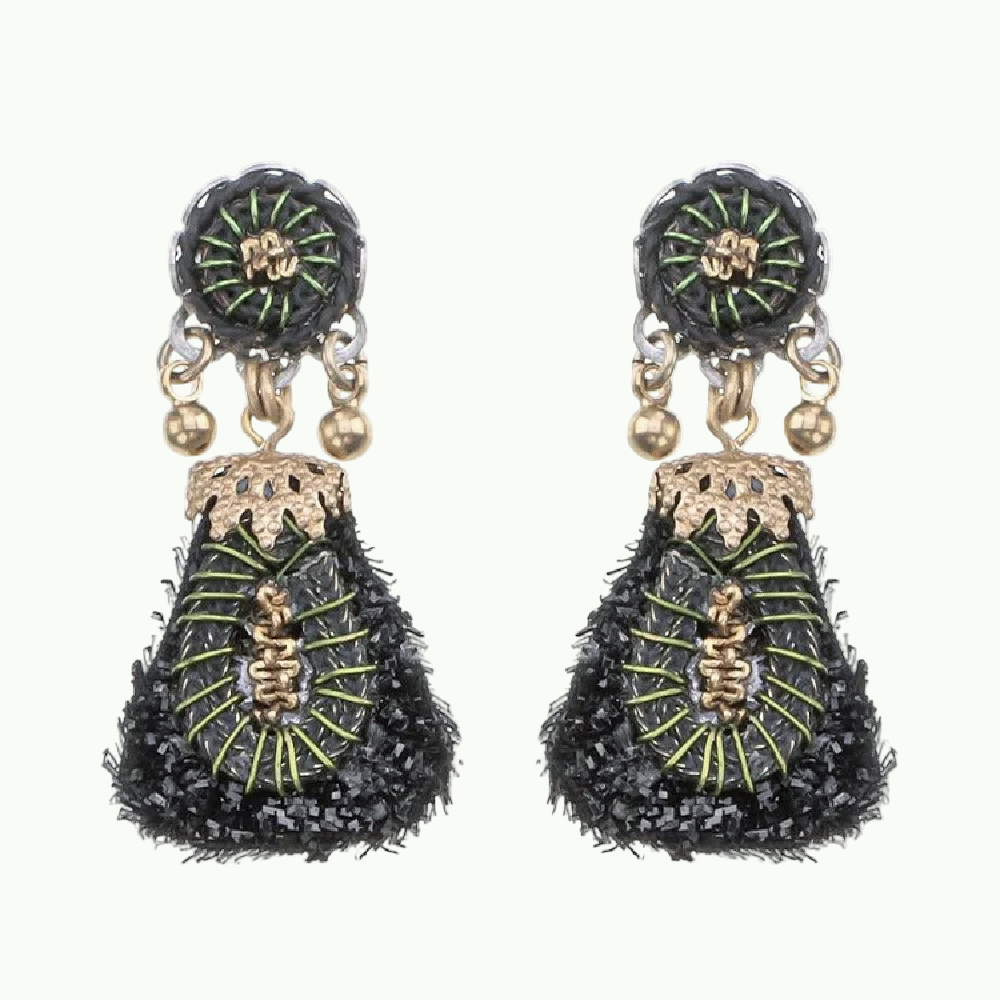 Gilded-black-earrings