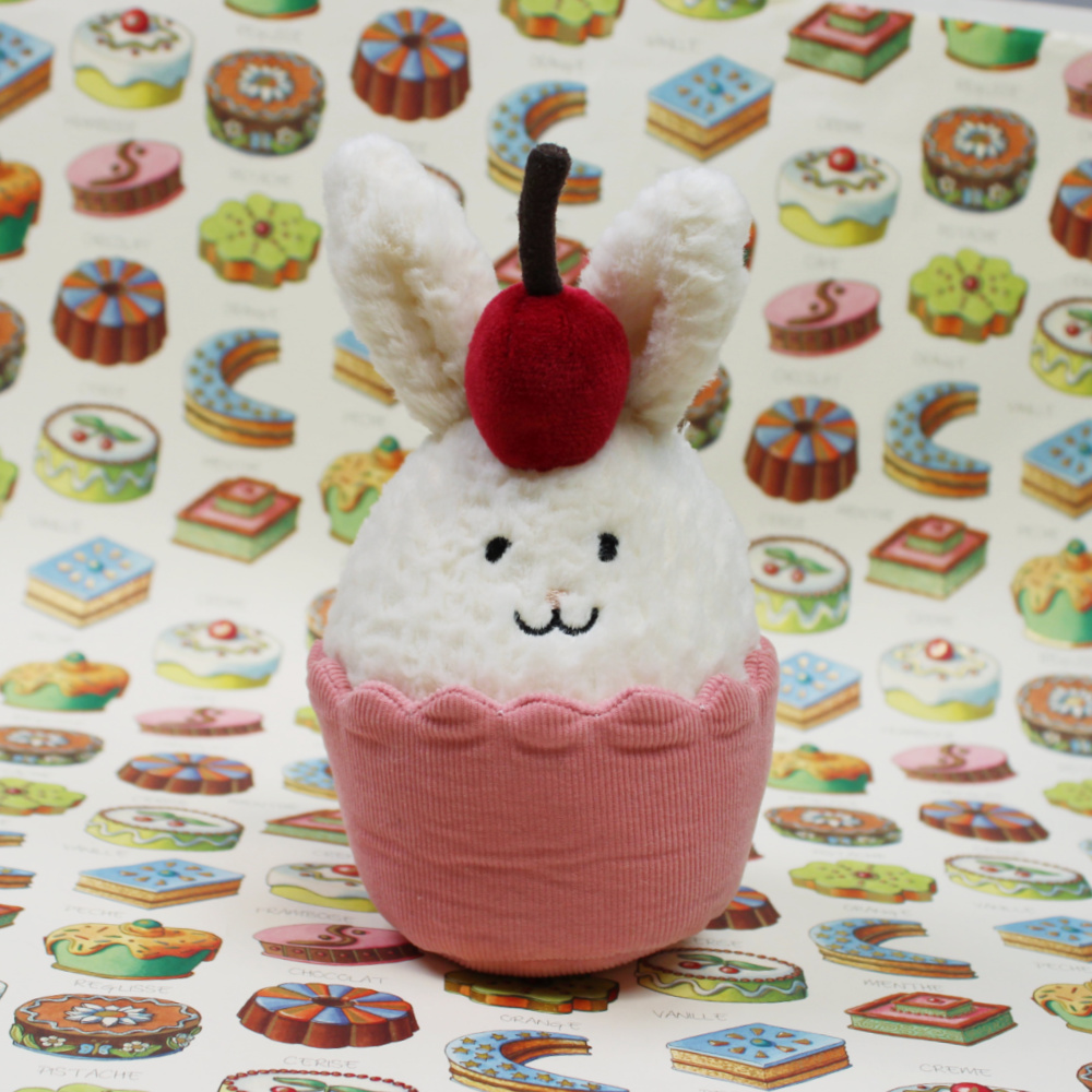 jellycat-dainty-dessert-bunny-cupcake