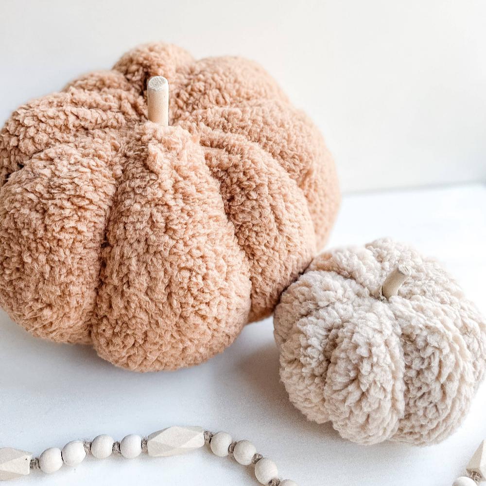 Large-Terra-Plush-Sherpa-Pumpkin