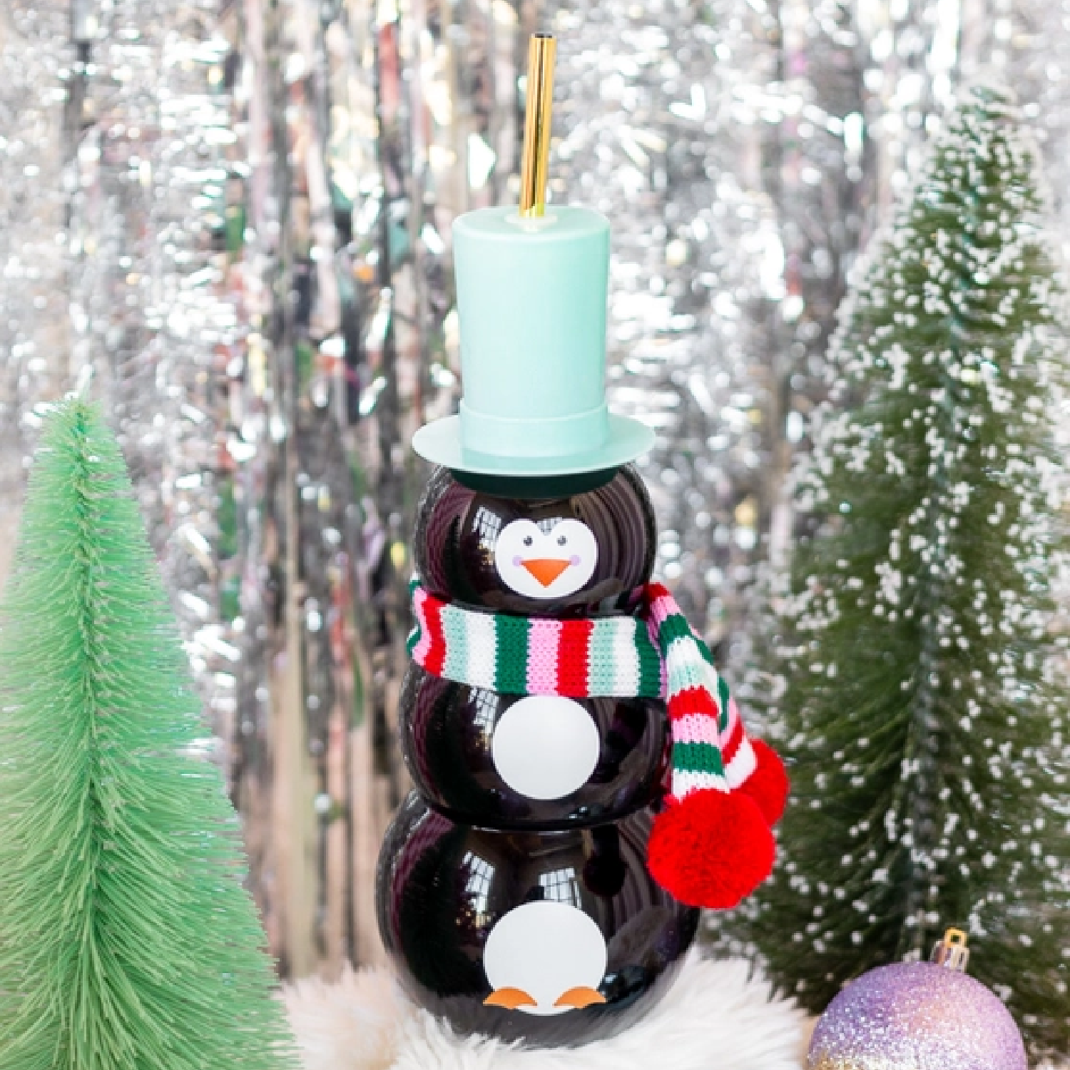 The Snowman Sipper