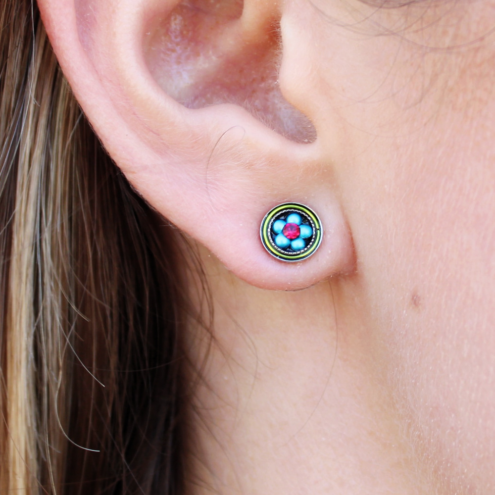 akira-mosaic-flower-stud-earrings