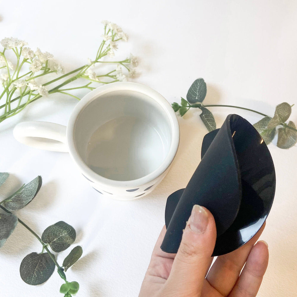 big-polka-dot-cat-mug