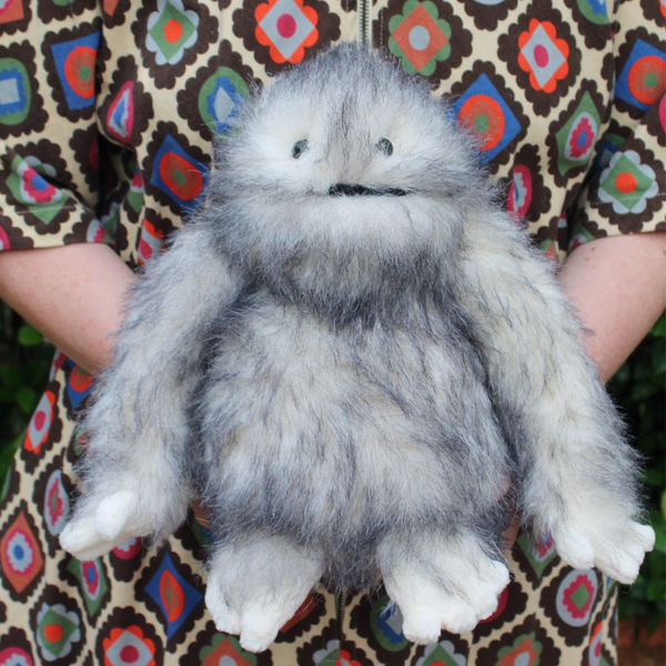 bretti-yeti_grande.png?v= bretti-yeti_grande.png?v=