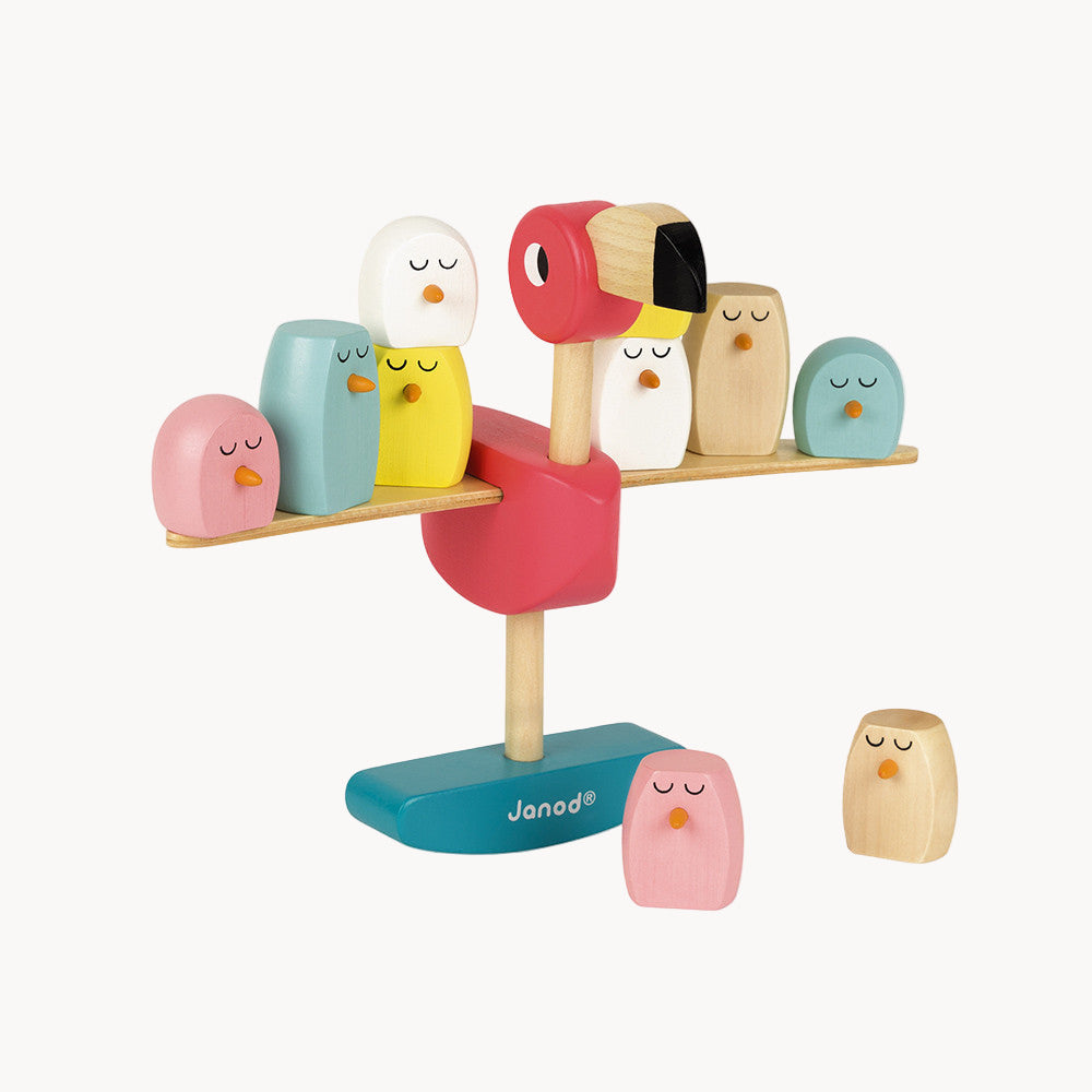 flamingo-wooden-balancing-game