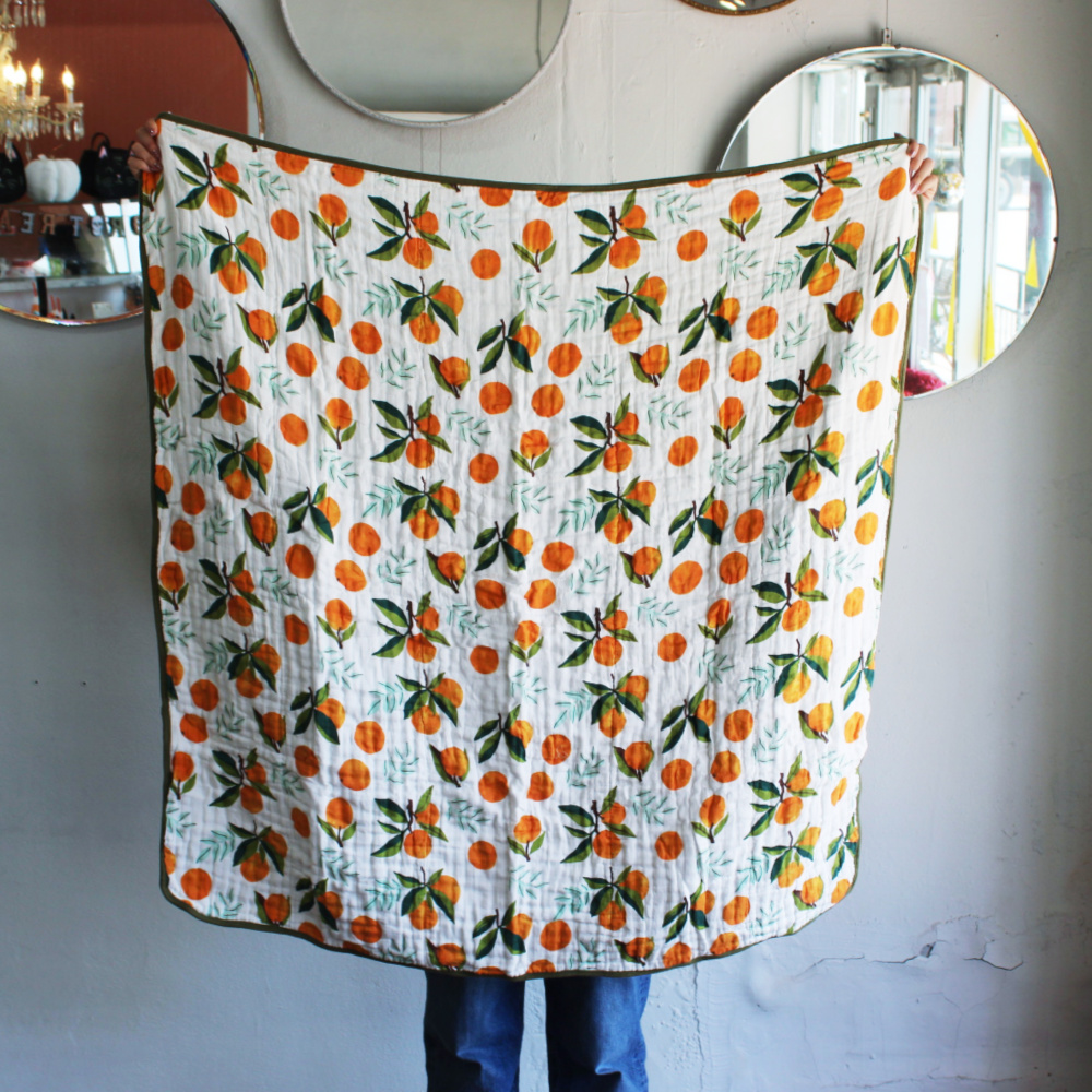fresh-clementine-quilted-blanket