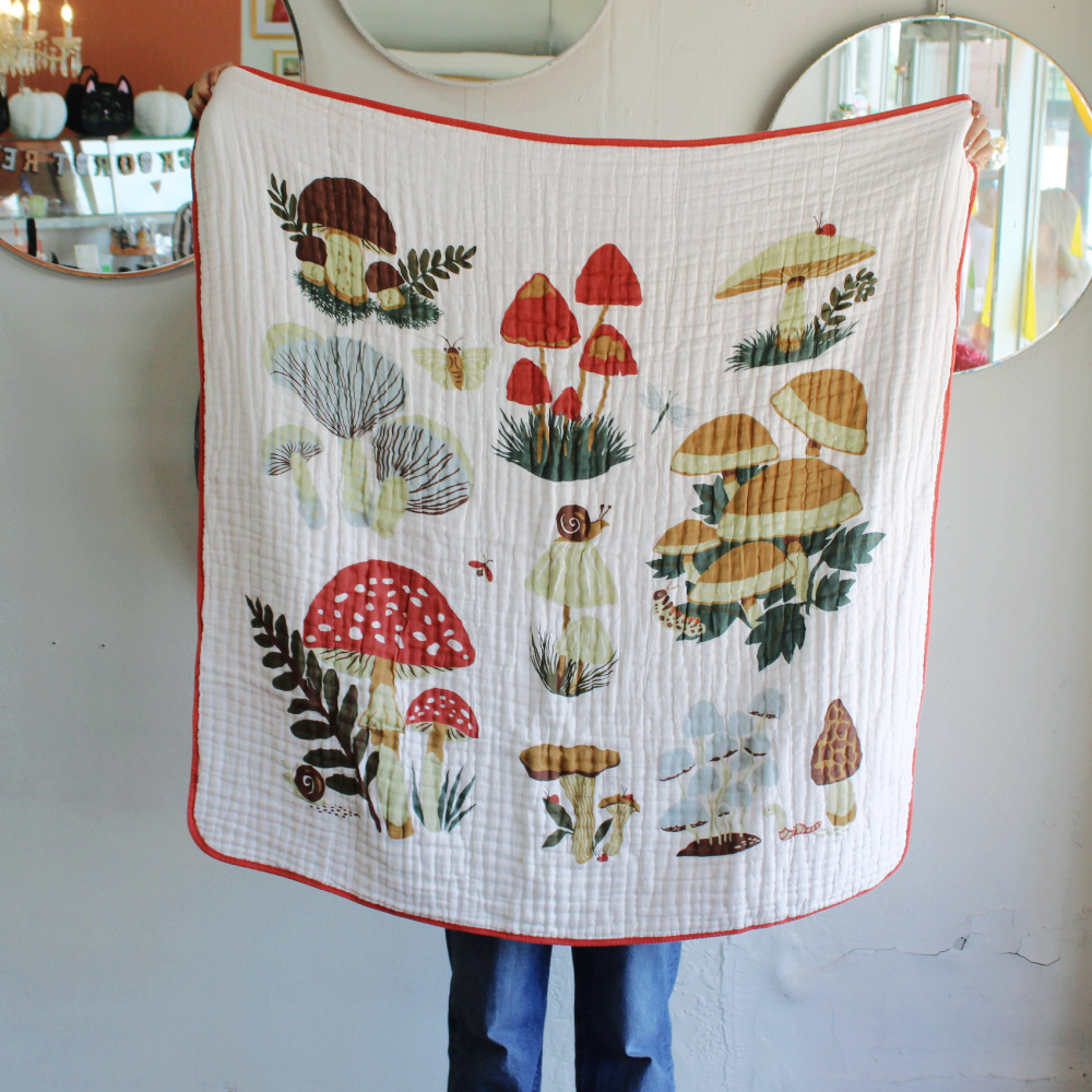 mushroom-collector-quilted-blanket