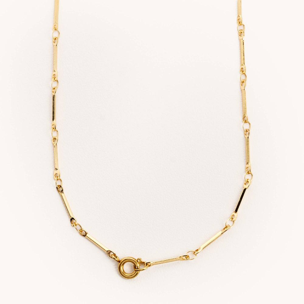 petal-gold-necklace