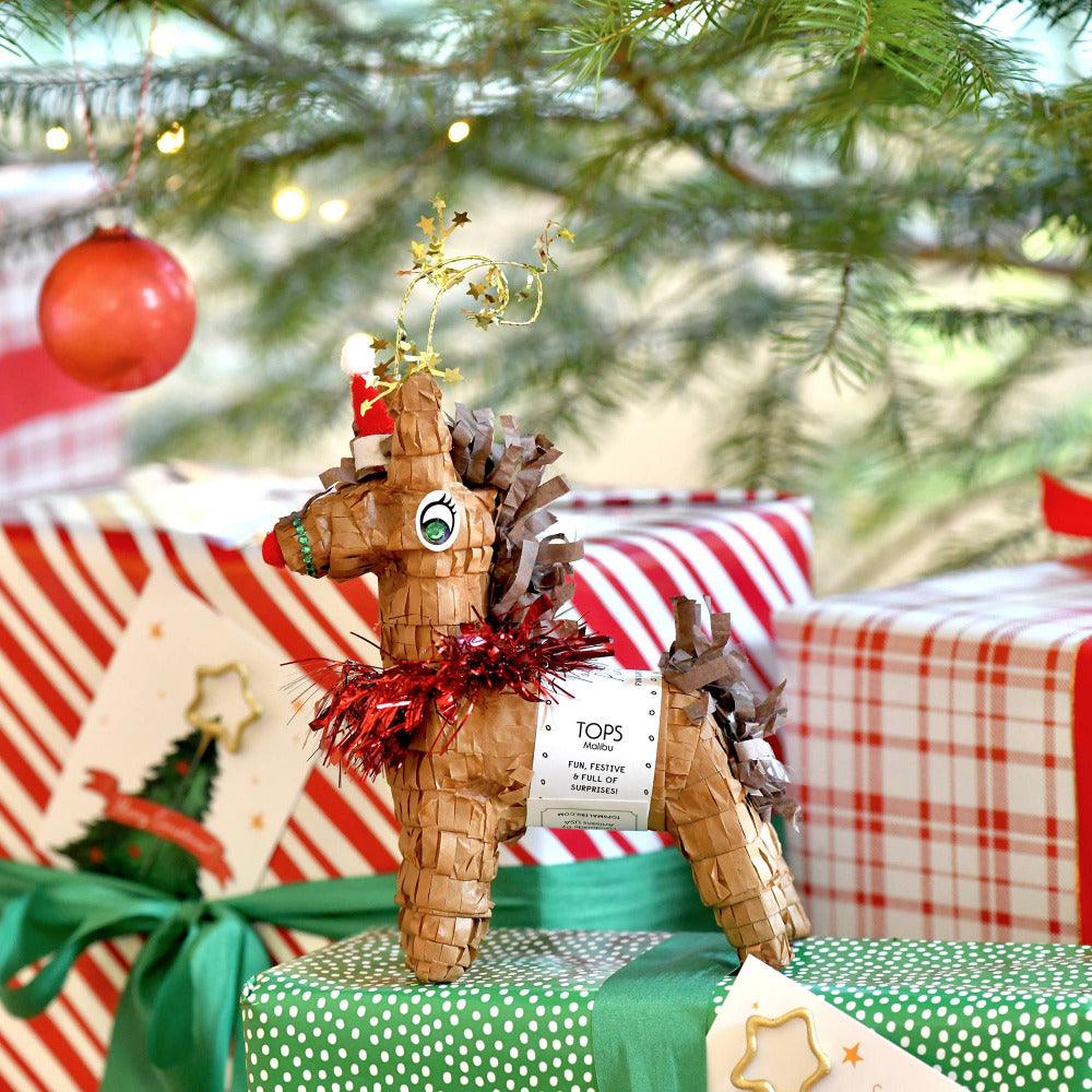refillable-christmas-reindeer-tabletop-pinata