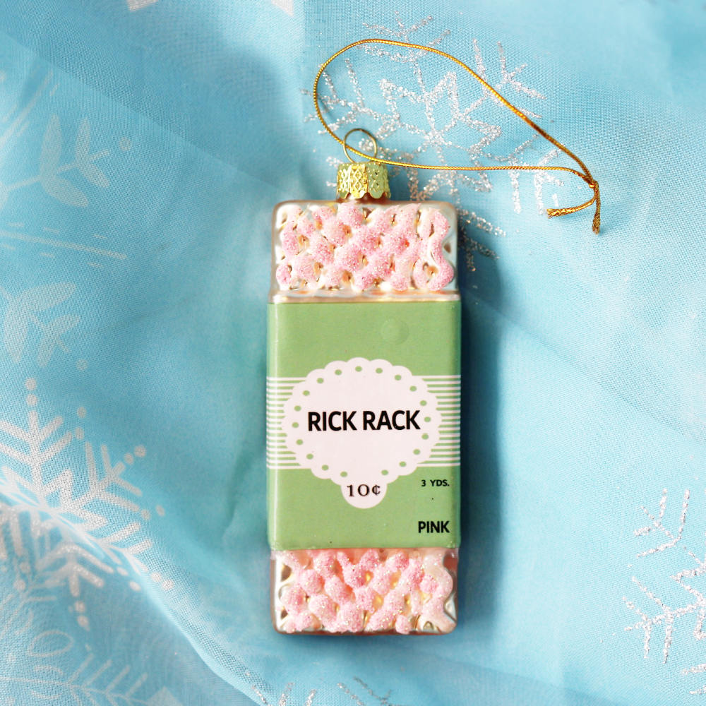 rick-rack-ornament