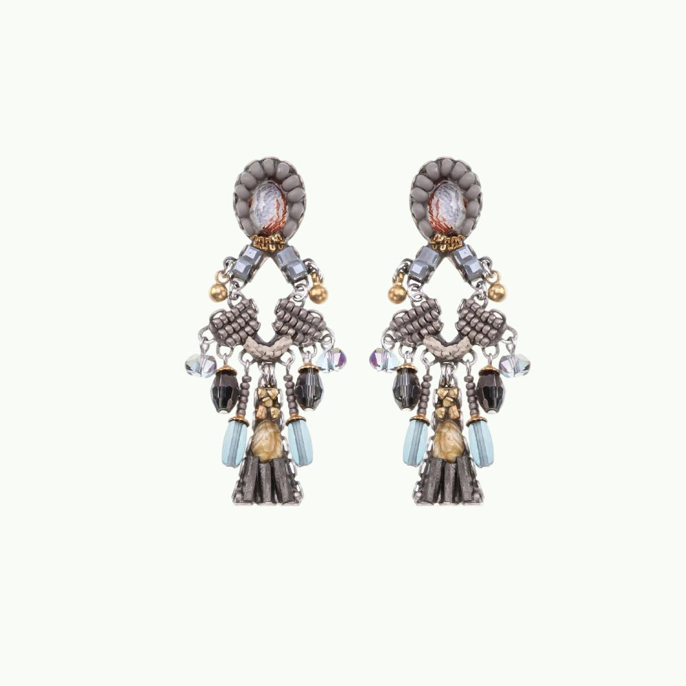 shivering-moonlight-earrings