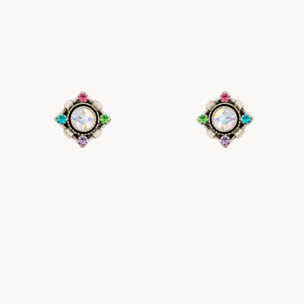 soft-dulce-stud-earrings
